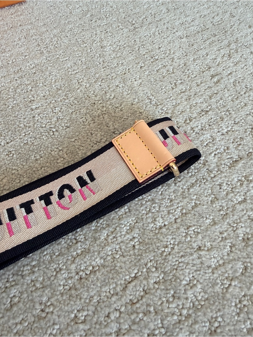Louis Vuitton Jacquard Canvas Adjustable Bandouliere Strap for Speedy 20 - Picture 4 of 6